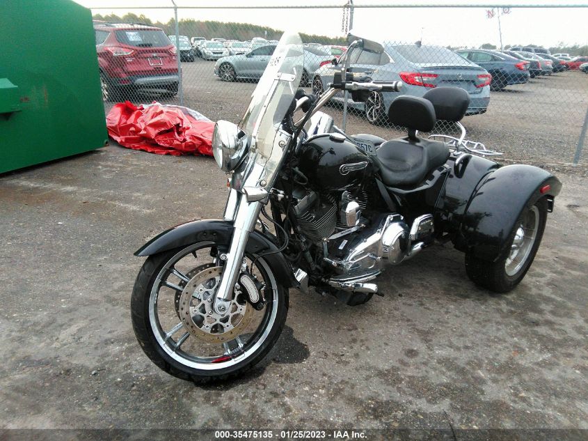 2015 HARLEY-DAVIDSON FLRT FREE WHEELER 5HD1MCMA9FB858732