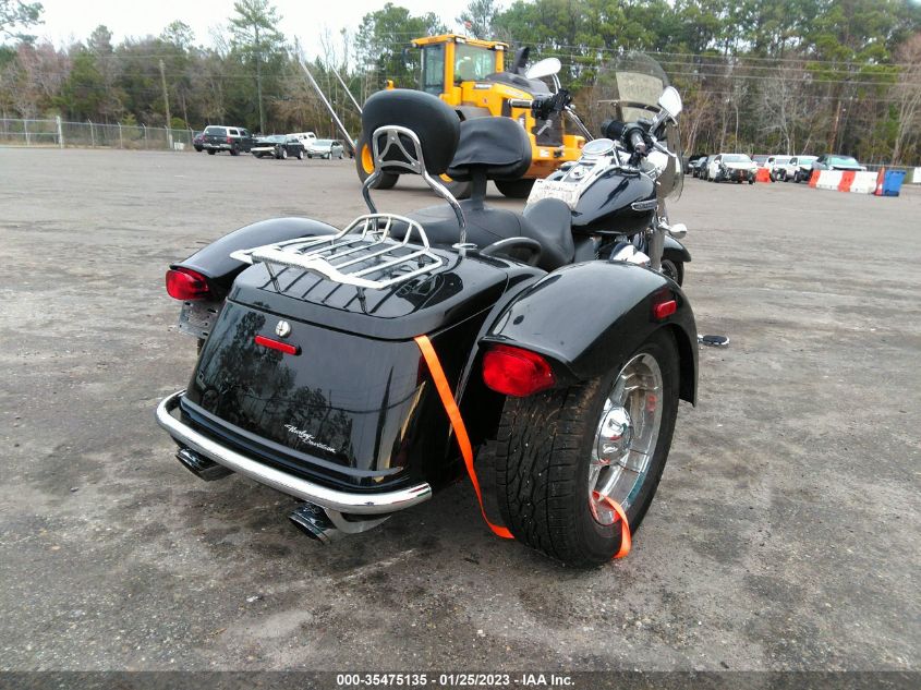 2015 HARLEY-DAVIDSON FLRT FREE WHEELER 5HD1MCMA9FB858732