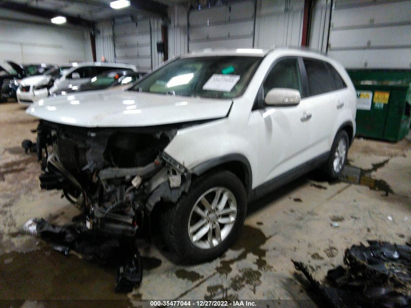 2014 KIA SORENTO LX - 5XYKT4A69EG452329