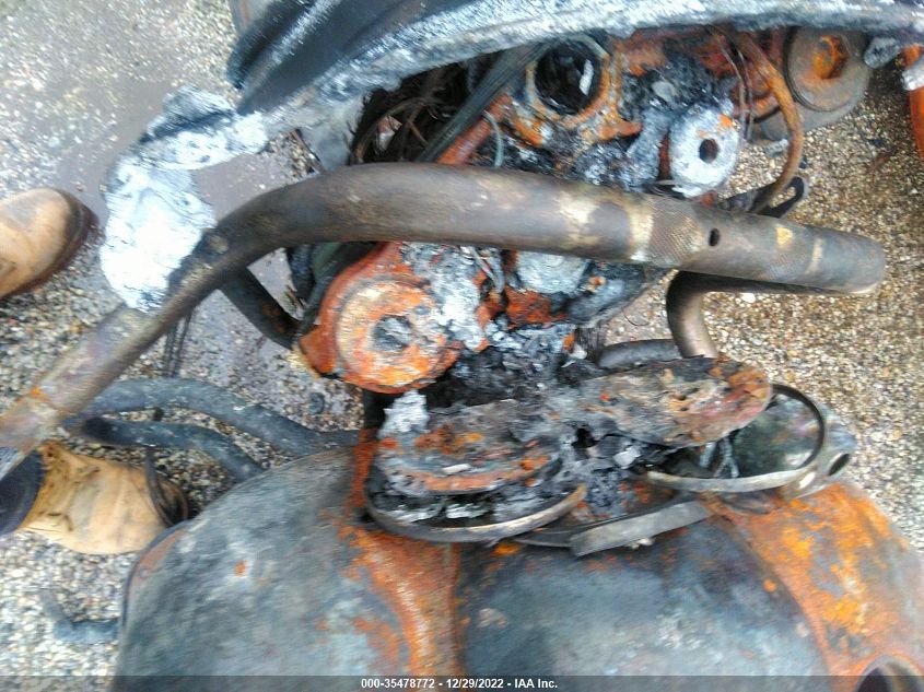 2022 HARLEY-DAVIDSON FLTRXS 1HD1KTP11NB620784