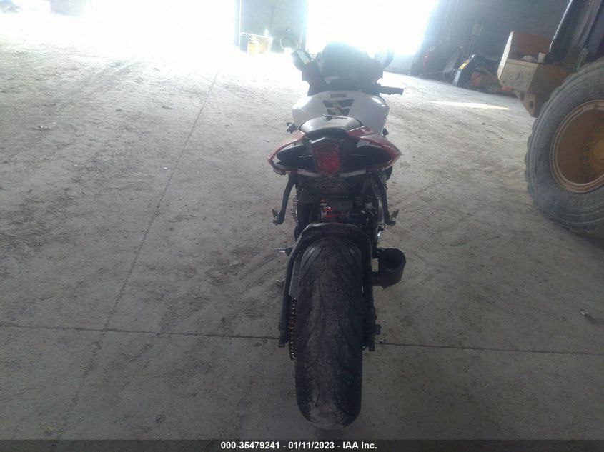 2016 YAMAHA YZFR1S JYARN42E5GA000536