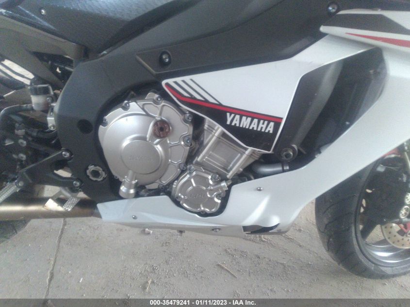 2016 YAMAHA YZFR1S JYARN42E5GA000536