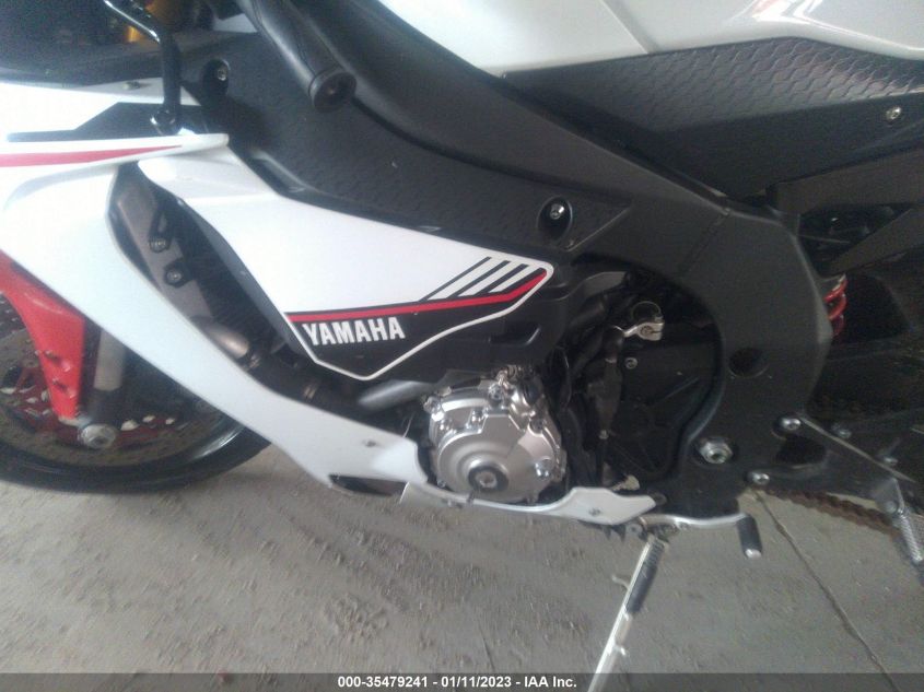 2016 YAMAHA YZFR1S JYARN42E5GA000536