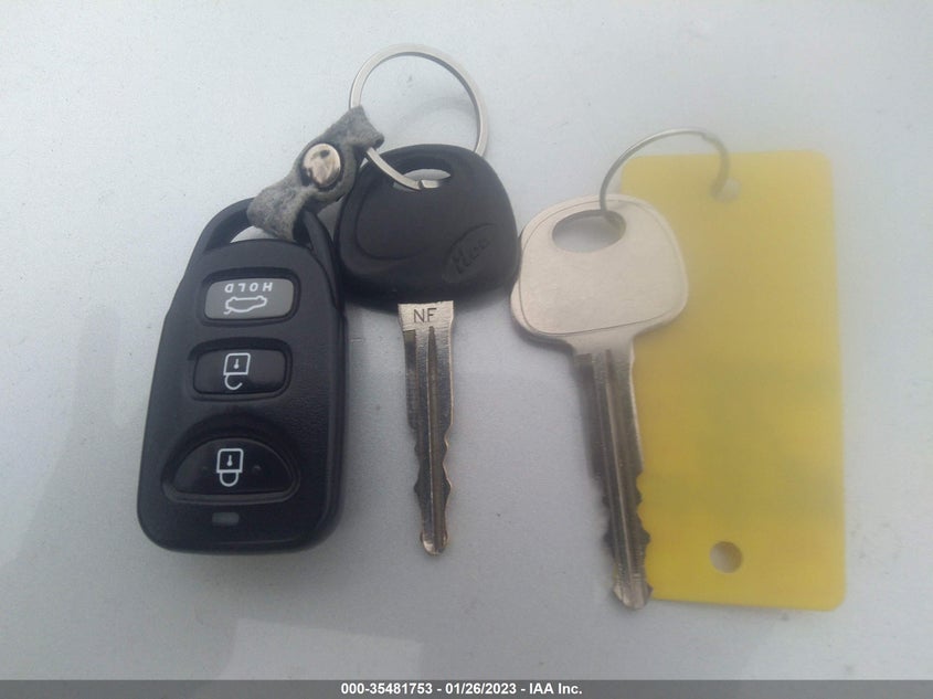 VIN KMHD74LF6HU083213 2017 HYUNDAI ELANTRA SE