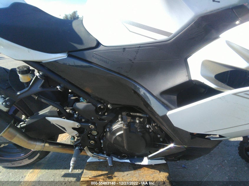 VIN JKAEXKH15PDAJ9508 2023 KAWASAKI EX400