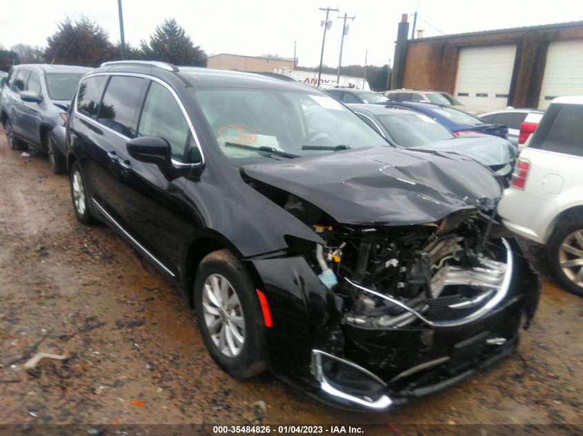 VIN 2C4RC1BG0KR597500 2019 CHRYSLER PACIFICA no.1