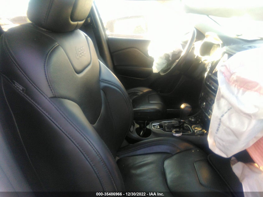 VIN 1C4PJMDX5KD281055 2019 JEEP CHEROKEE LIMITED