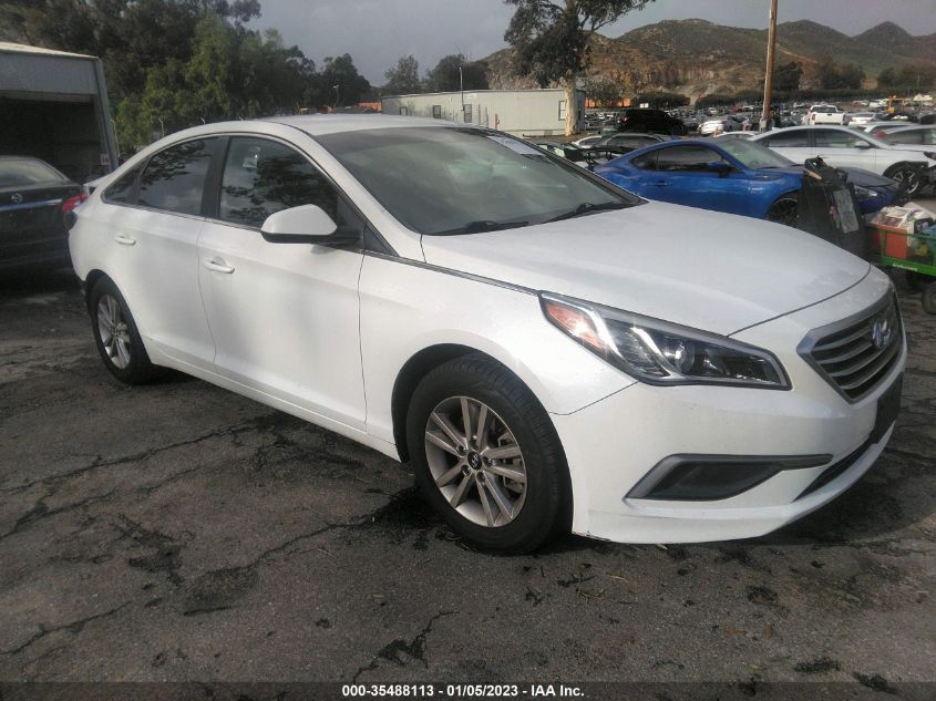 2016 HYUNDAI SONATA 2.4L SE - 5NPE24AF3GH273201