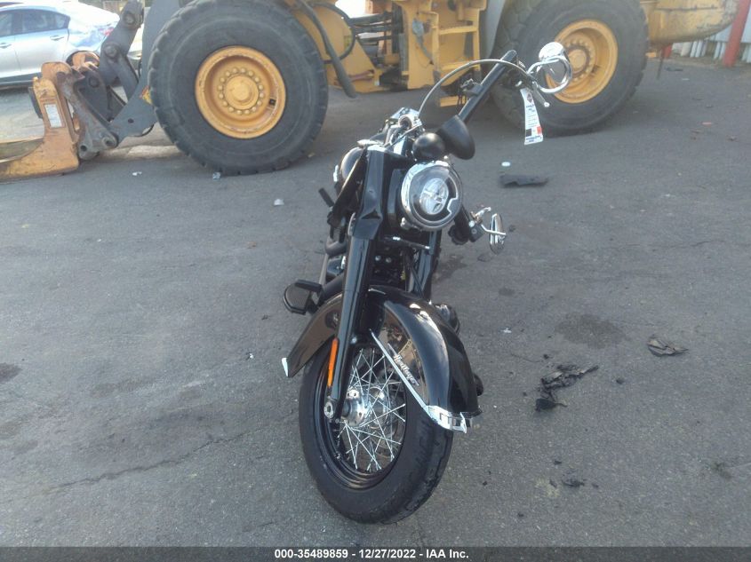 2019 HARLEY-DAVIDSON FLHCS 1HD1YBK20KB062768