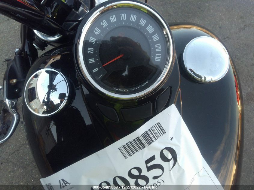 2019 HARLEY-DAVIDSON FLHCS 1HD1YBK20KB062768