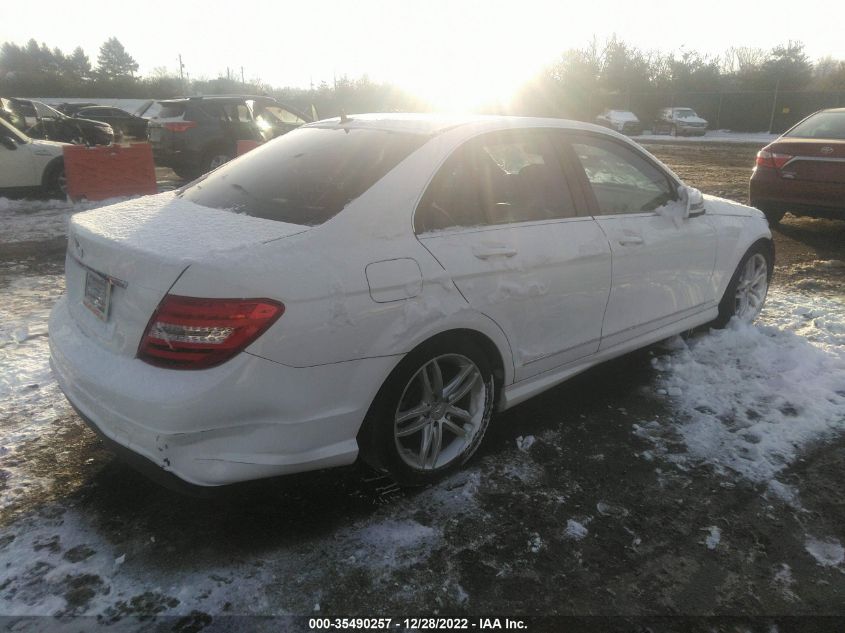 2013 MERCEDES-BENZ C-CLASS C 250 WDDGF4HB9DA770438