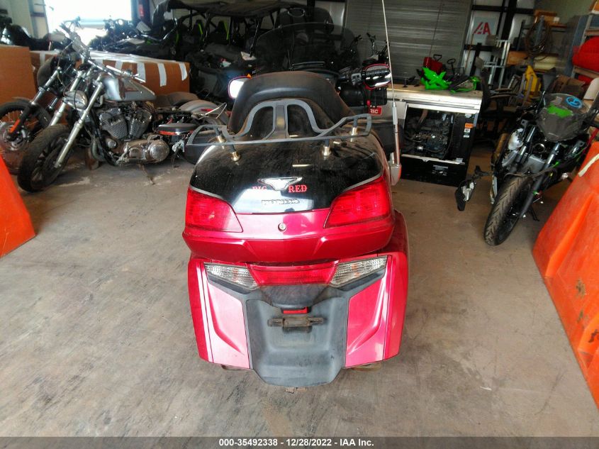 2015 HONDA GL1800 JH2SC68Z3FK100037