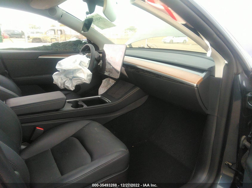 VIN 7SAYGDEF3NF516058 2022 TESLA MODEL Y PERFORMANCE