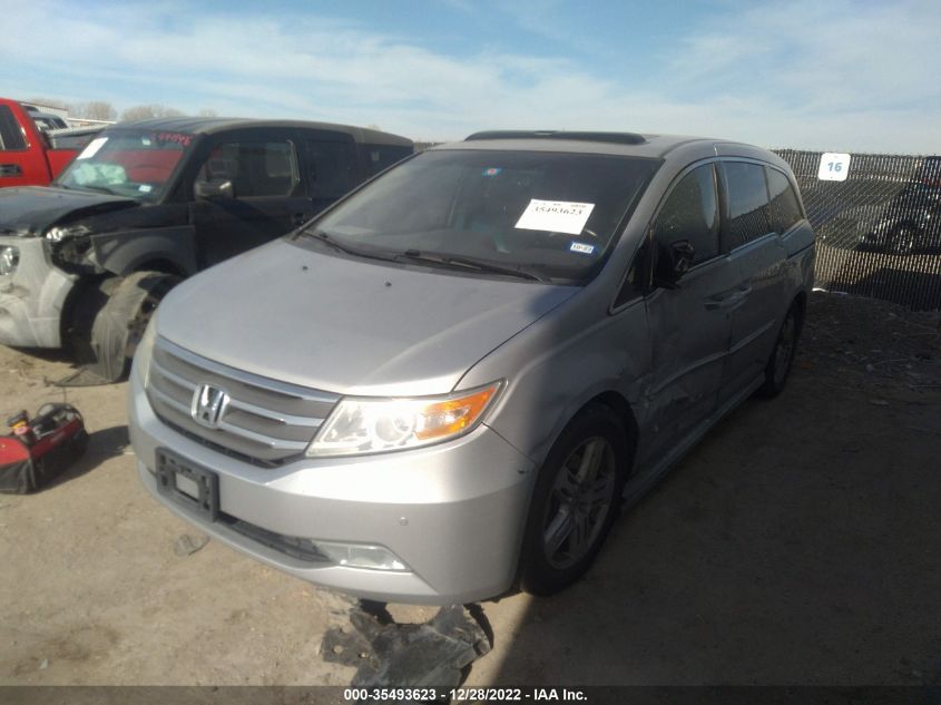 VIN 5FNRL5H90DB040990 2013 HONDA ODYSSEY no.2