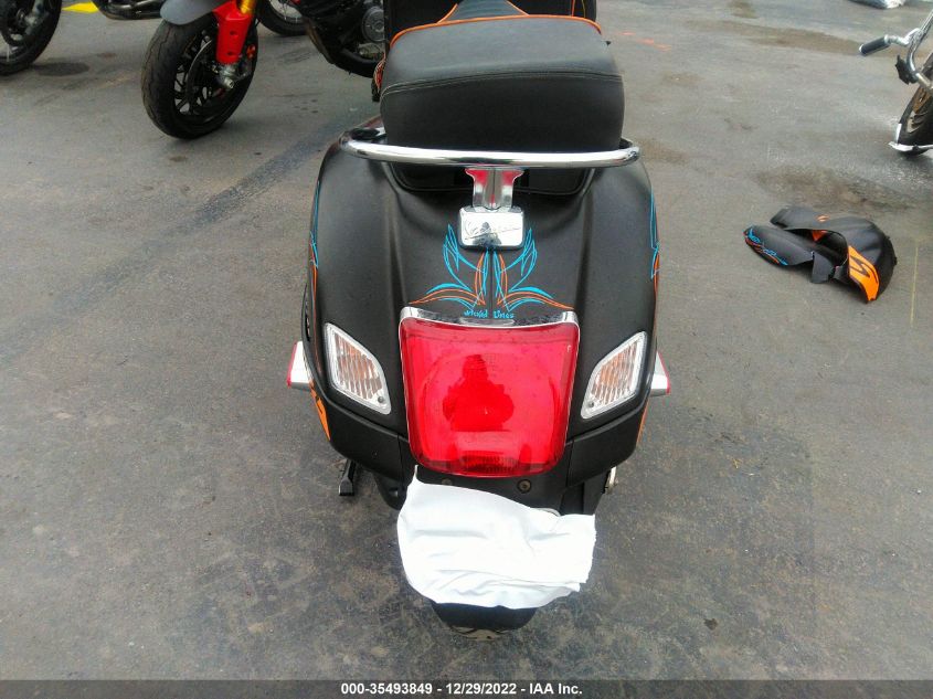 2015 VESPA GTS 300 SUPER ZAPM459L9F5100558
