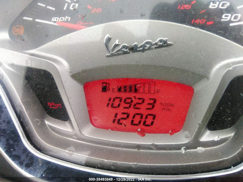 2015 VESPA GTS 300 SUPER ZAPM459L9F5100558