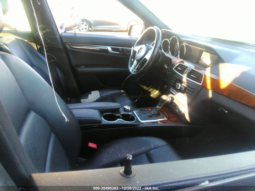 2013 MERCEDES-BENZ C-CLASS C 250 WDDGF4HB6DR273185