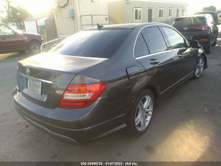 2014 MERCEDES-BENZ C-CLASS C 250 WDDGF4HB5EA967432