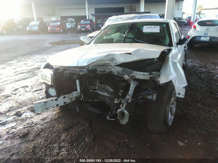 2015 CHRYSLER 300 LIMITED - 2C3CCAAG0FH882365