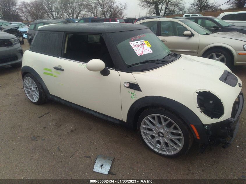 2013 MINI COOPER HARDTOP S - WMWSV3C59DT477014