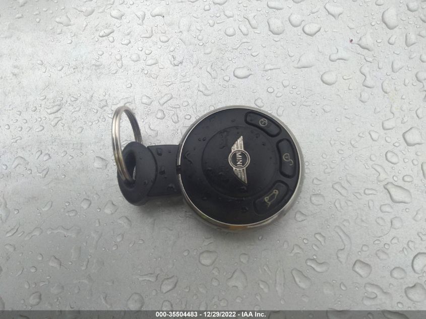 2013 MINI COOPER HARDTOP WMWSU3C56DT677349