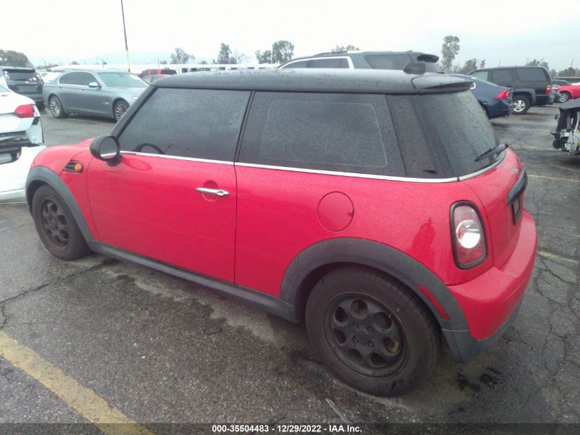 2013 MINI COOPER HARDTOP WMWSU3C56DT677349