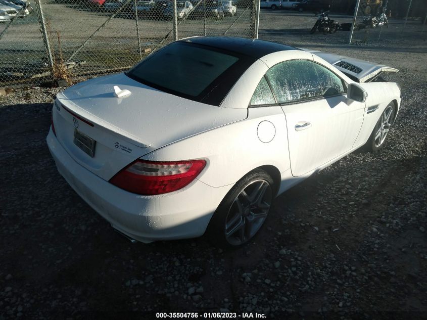 2015 MERCEDES-BENZ SLK-CLASS SLK 250 - WDDPK4HA4FF107030