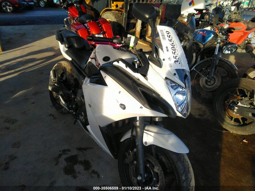 2009 YAMAHA FZ6 R - JYARJ18E39A004606