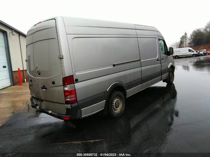 2013 MERCEDES-BENZ SPRINTER CARGO VANS WD3PE8CC3D5749429