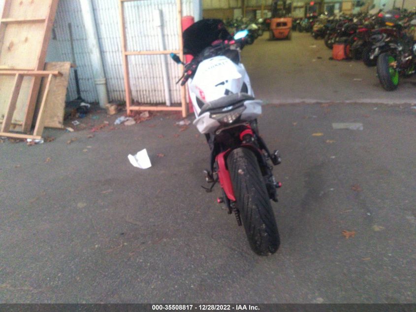 2013 KAWASAKI EX650 E JKAEXEE10DDA12516