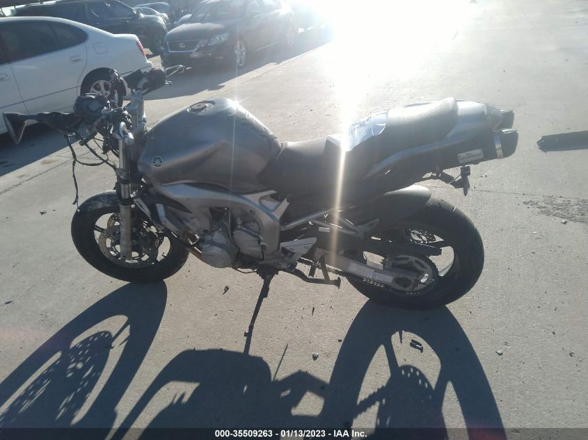2005 YAMAHA FZ6 S - JYARJ08E05A002719