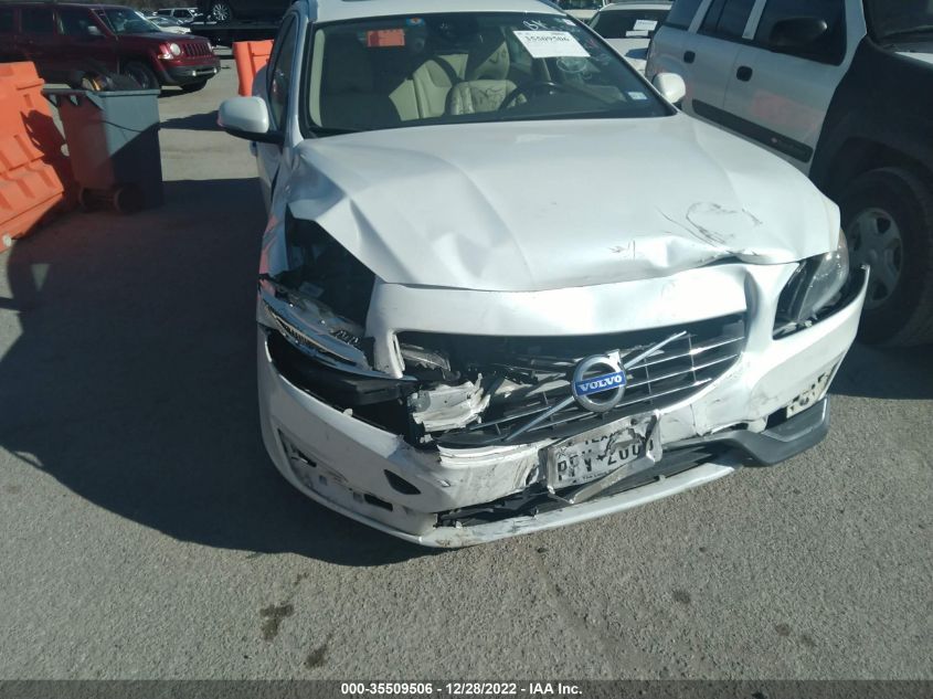2015 VOLVO V60 T5 DRIVE-E PREMIER PLUS YV140MEC6F1213916