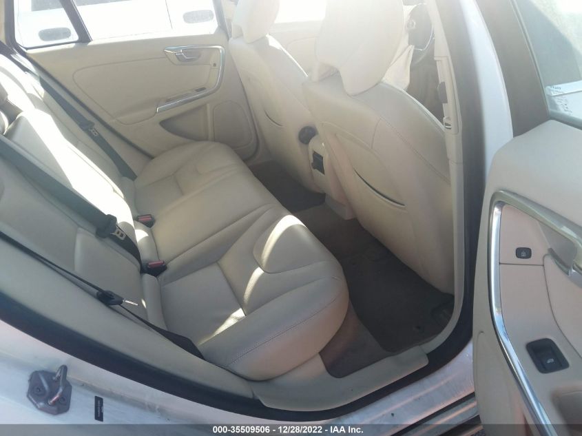 2015 VOLVO V60 T5 DRIVE-E PREMIER PLUS YV140MEC6F1213916