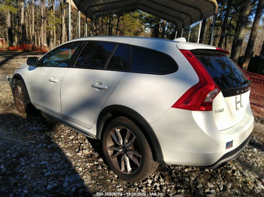 2015 VOLVO V60 CROSS COUNTRY T5 YV4612HK4F1000446