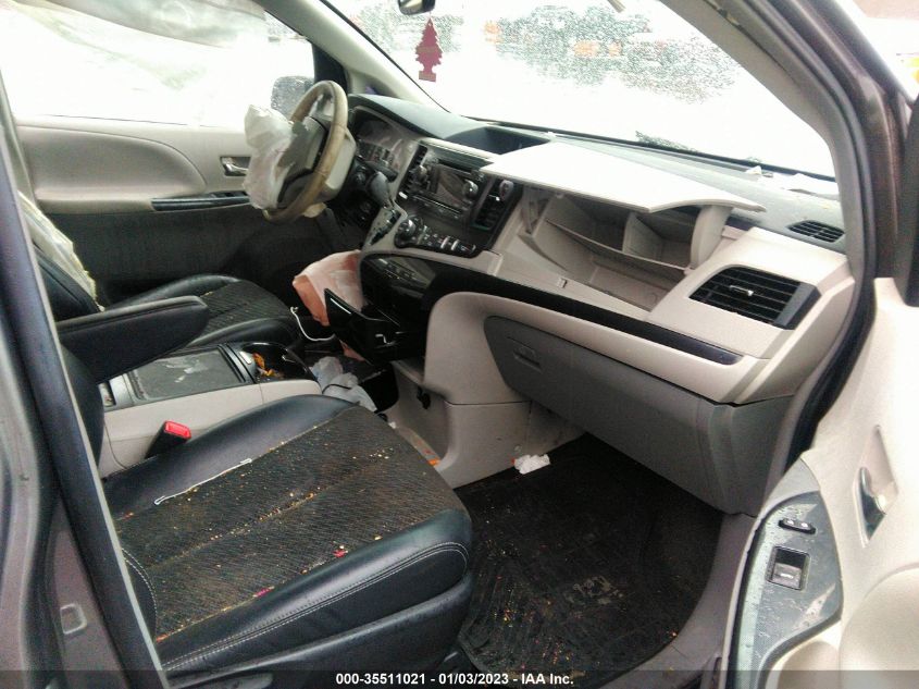 2013 TOYOTA SIENNA SE - 5TDXK3DC7DS295373