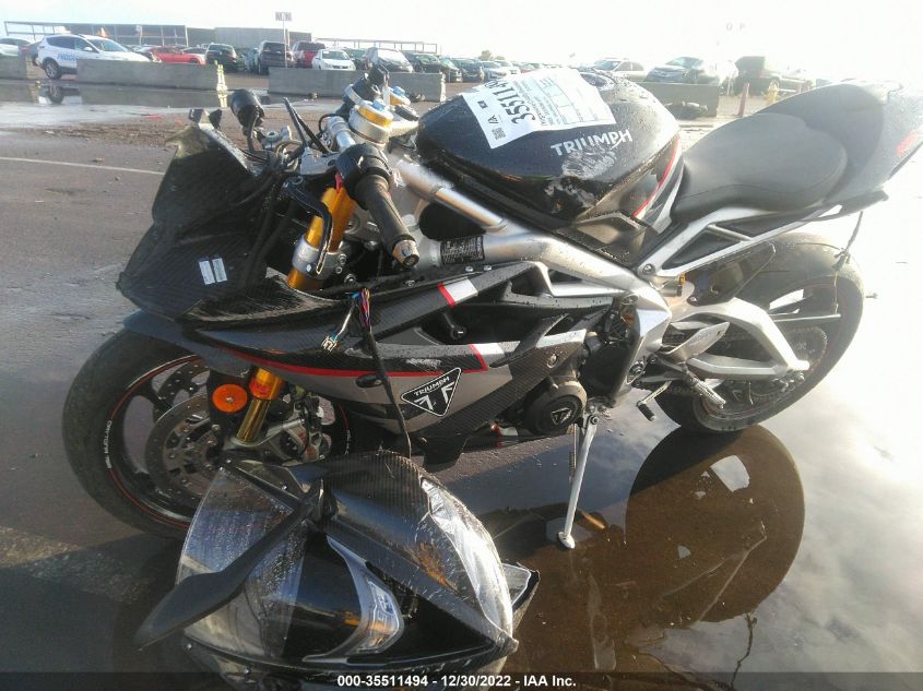 2020 TRIUMPH MOTORCYCLE DAYTONA MOTO2 765 SMTA204KXLJAC3634