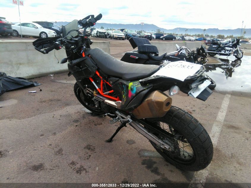 2019 KTM 690 SMC R VBKLSV407KM754778