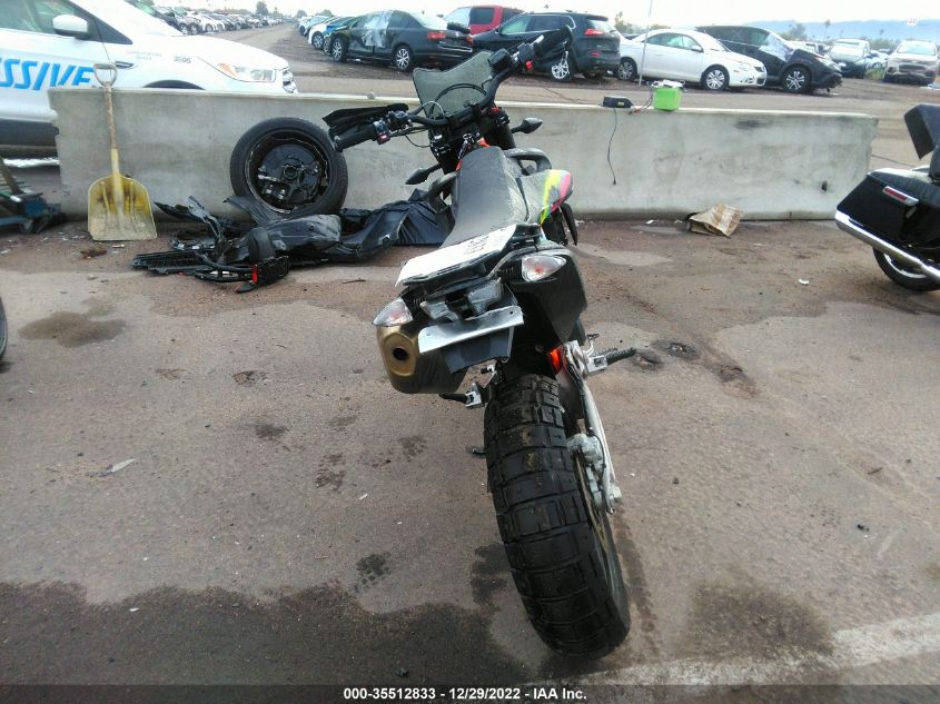 2019 KTM 690 SMC R VBKLSV407KM754778