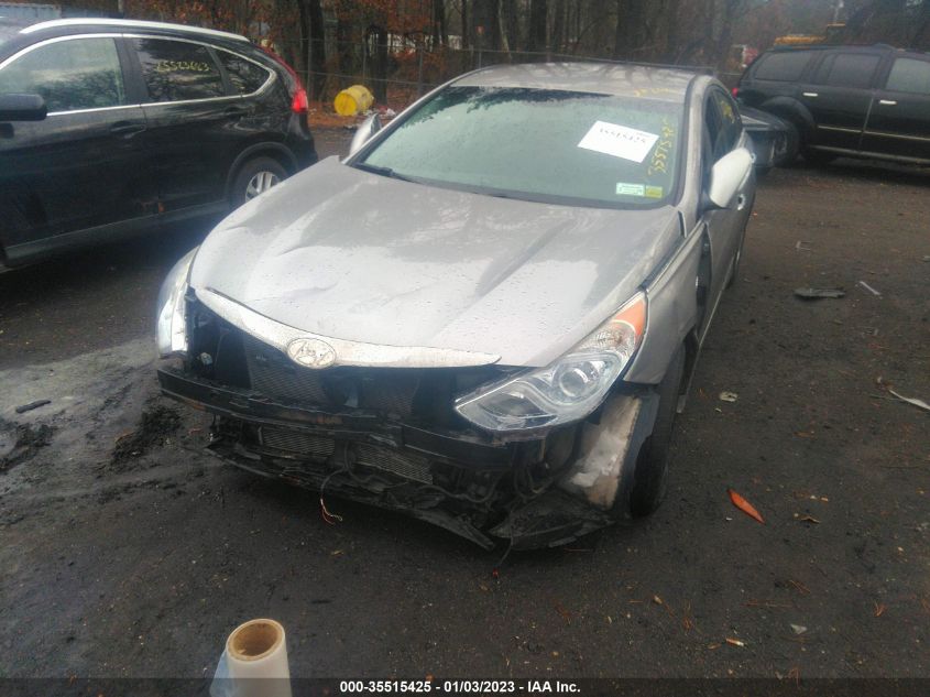 2013 HYUNDAI SONATA HYBRID KMHEC4A45DA093115