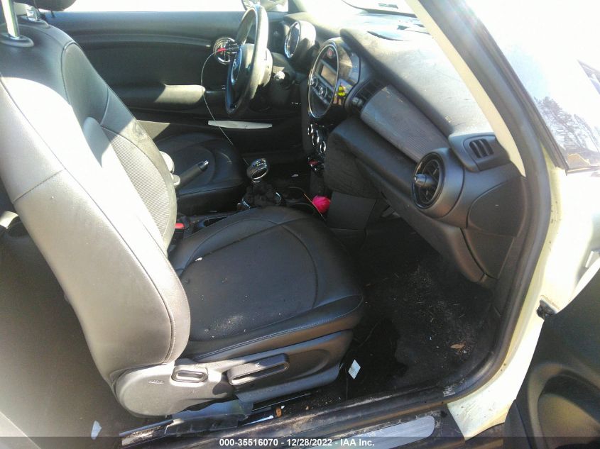 2015 MINI COOPER HARDTOP WMWXM5C52F2A94709