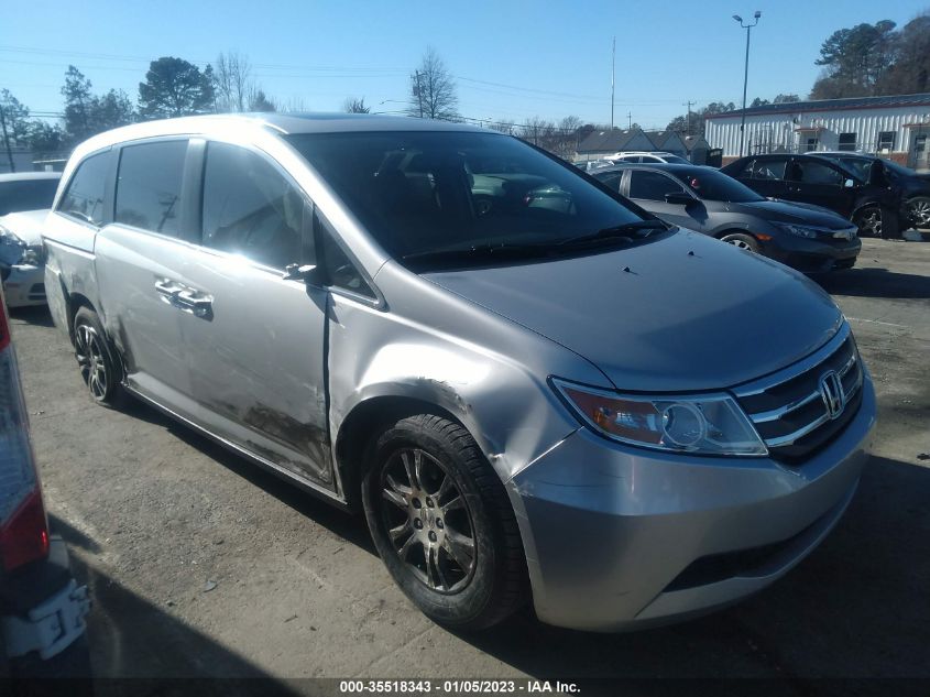 VIN 5FNRL5H64DB038147 2013 HONDA ODYSSEY no.1