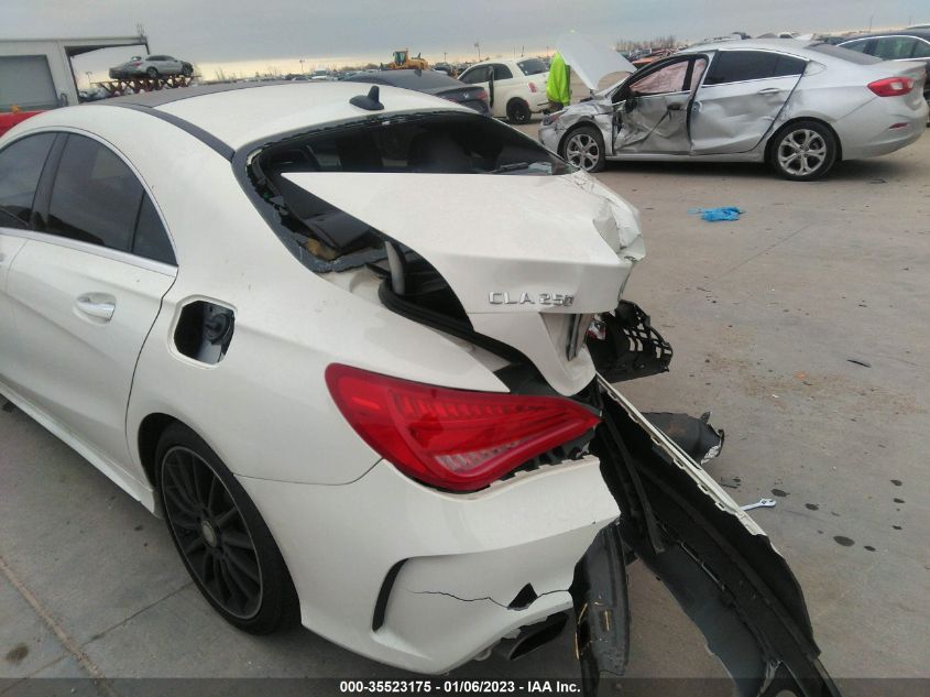 2015 MERCEDES-BENZ CLA-CLASS CLA 250 WDDSJ4EBXFN203308
