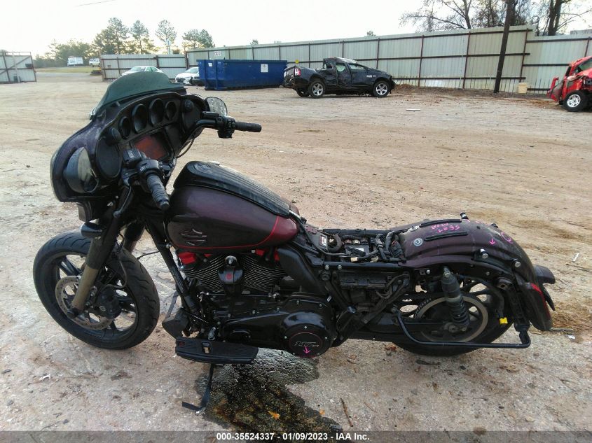2019 HARLEY-DAVIDSON FLHXSE - 1HD1PXL15KB959171