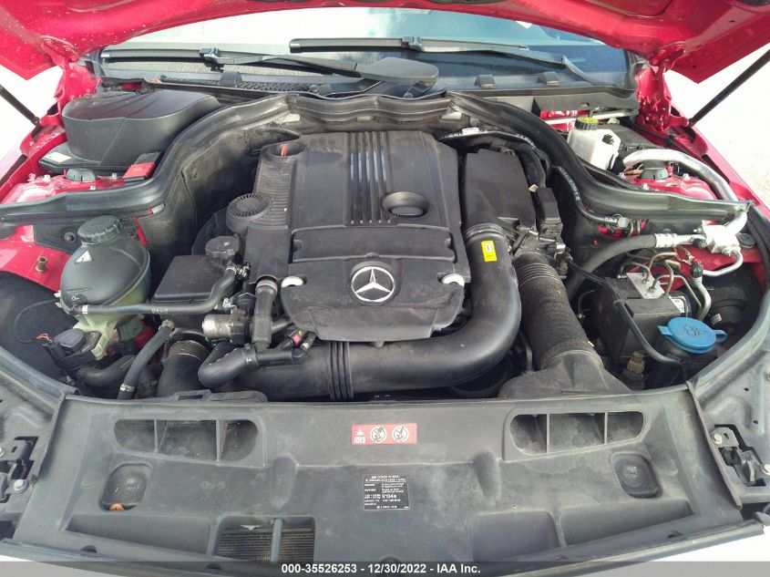 2013 MERCEDES-BENZ C-CLASS C 250 WDDGF4HBXDA770285