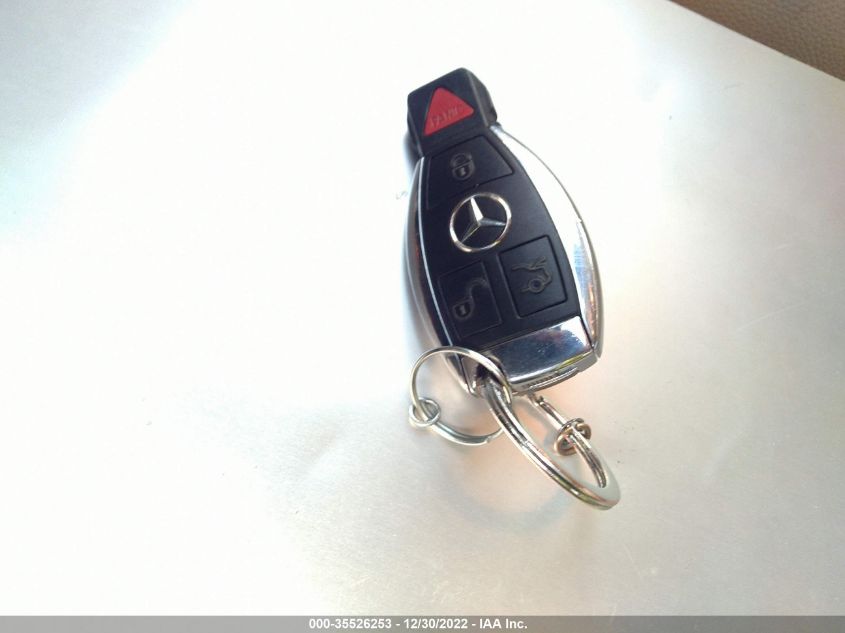 2013 MERCEDES-BENZ C-CLASS C 250 WDDGF4HBXDA770285