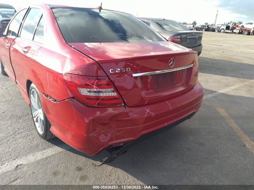2013 MERCEDES-BENZ C-CLASS C 250 WDDGF4HBXDA770285