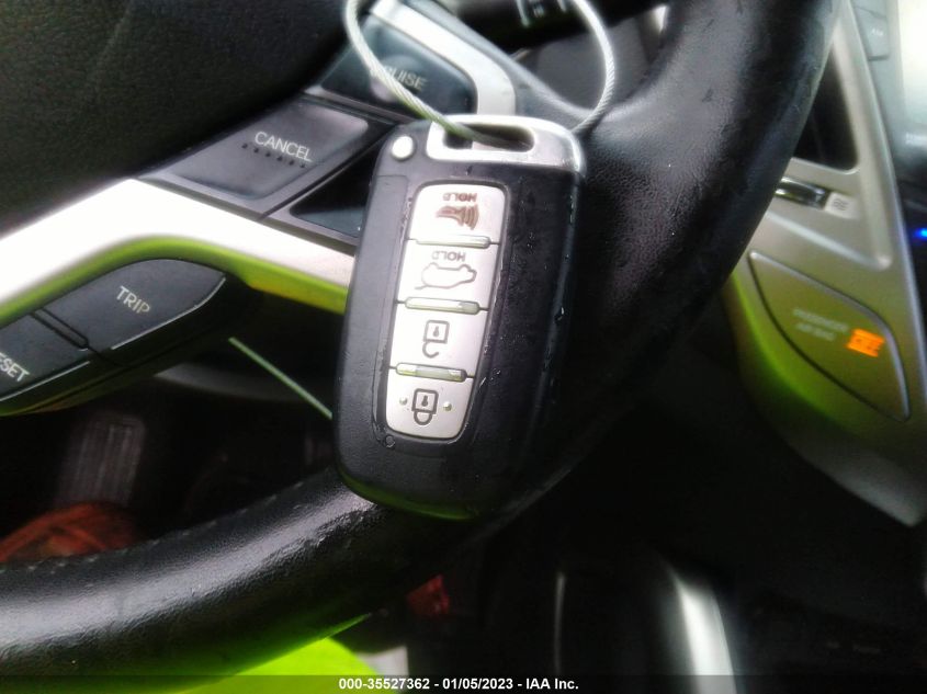2013 HYUNDAI VELOSTER MIX - KMHTC6AD5DU140063