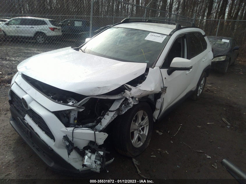 VIN 2T3P1RFV6MC152841 2021 TOYOTA RAV4 XLE