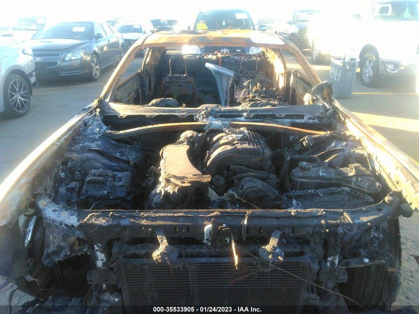 VIN 2C3CDZGG8KH545133 2019 DODGE CHALLENGER SXT