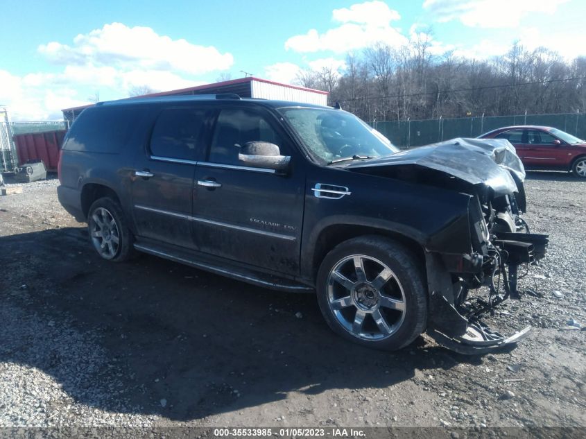 2014 CADILLAC ESCALADE ESV LUXURY - 1GYS4HEF5ER127977